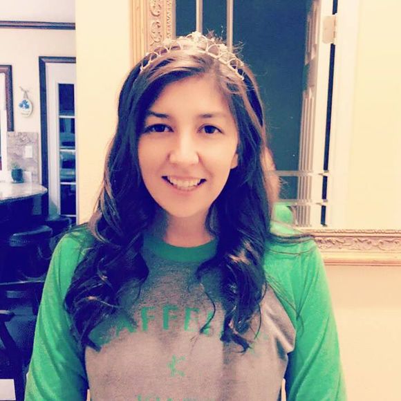 Meet your Posher, Ana - Picture 1 of 1